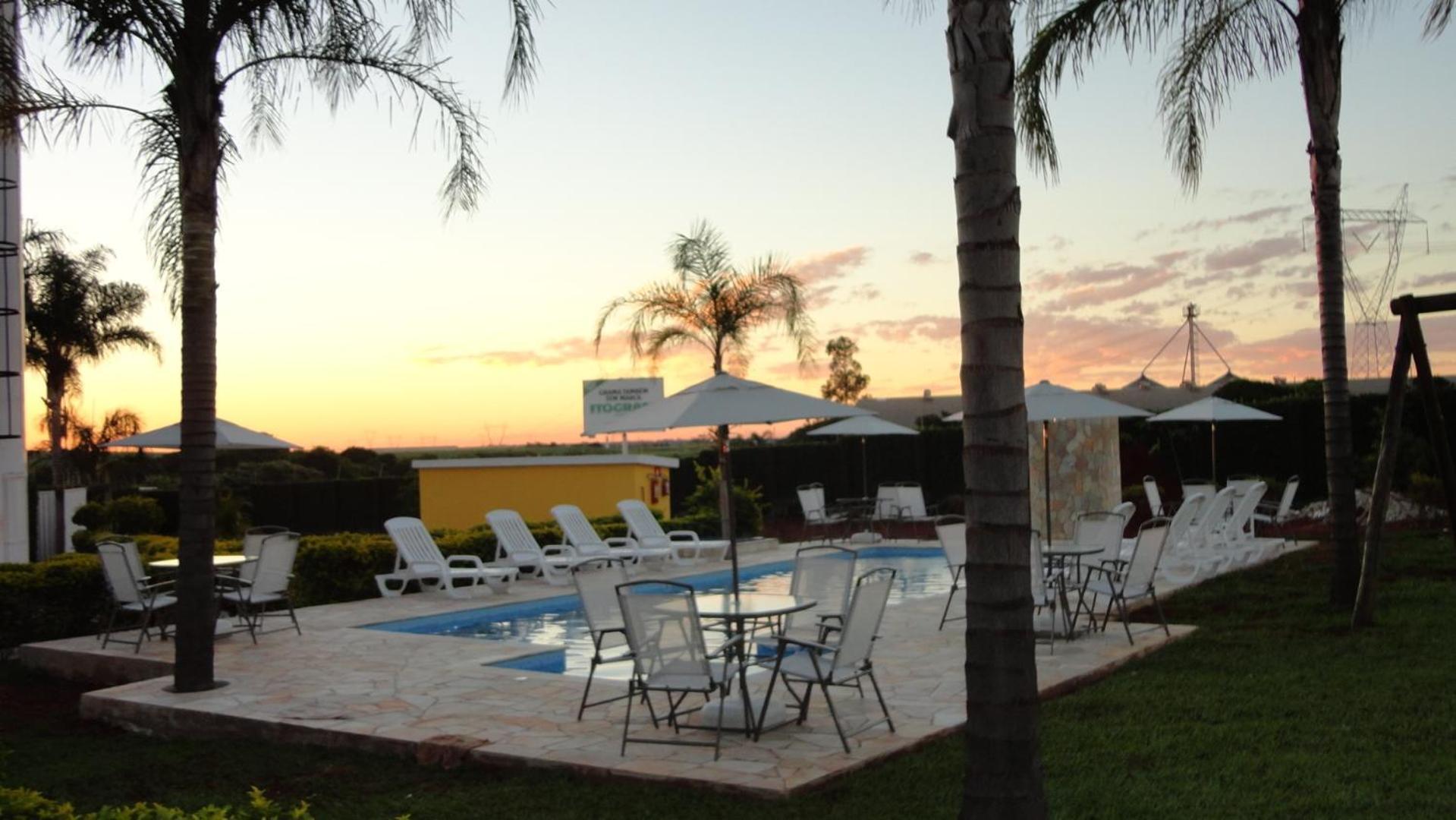 Hotel Green Village Jardinópolis Eksteriør bilde
